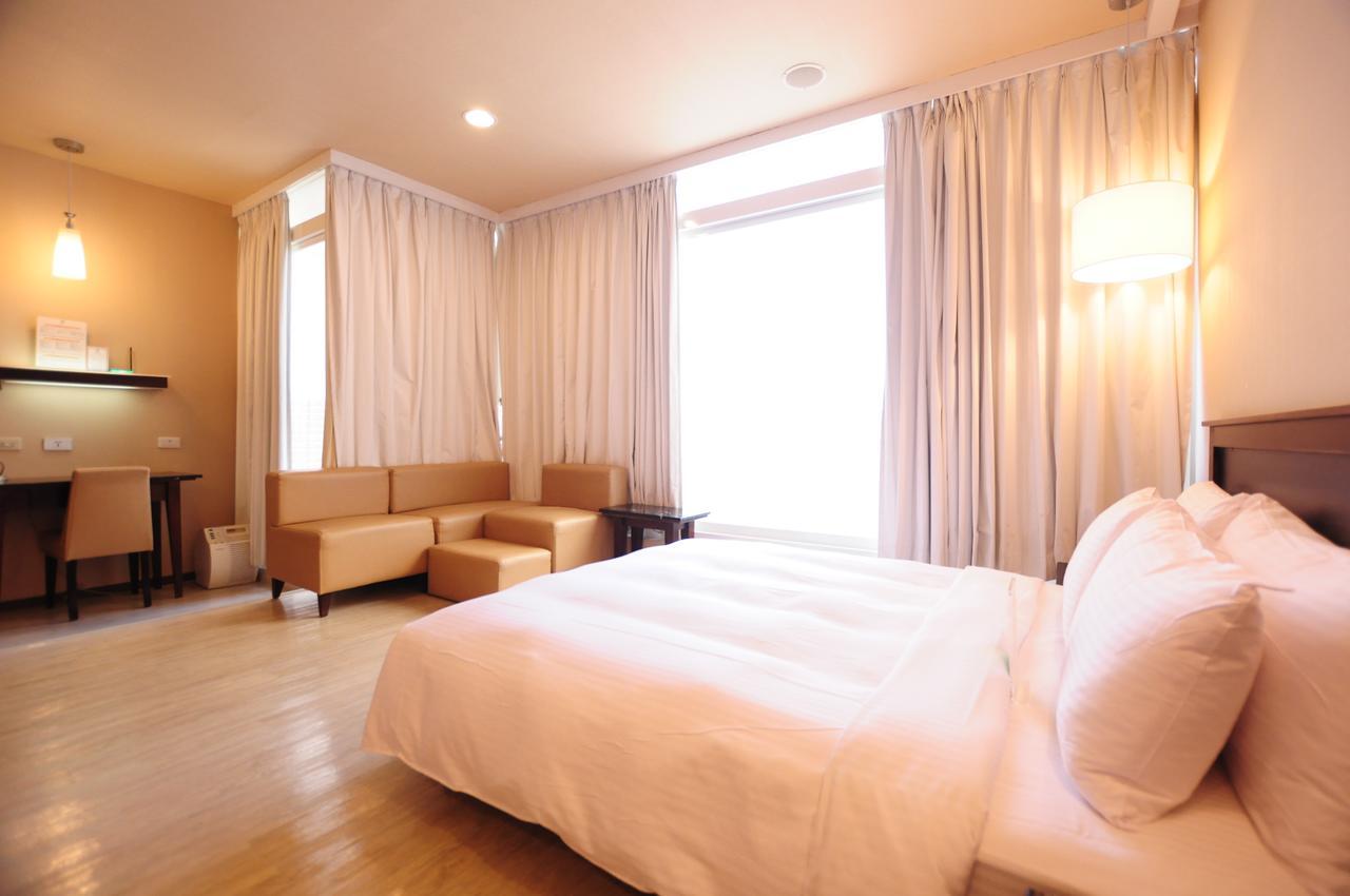 Kindness Hotel Shinkuchan Καοσιούνγκ Εξωτερικό φωτογραφία