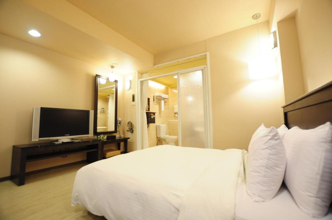 Kindness Hotel Shinkuchan Καοσιούνγκ Εξωτερικό φωτογραφία